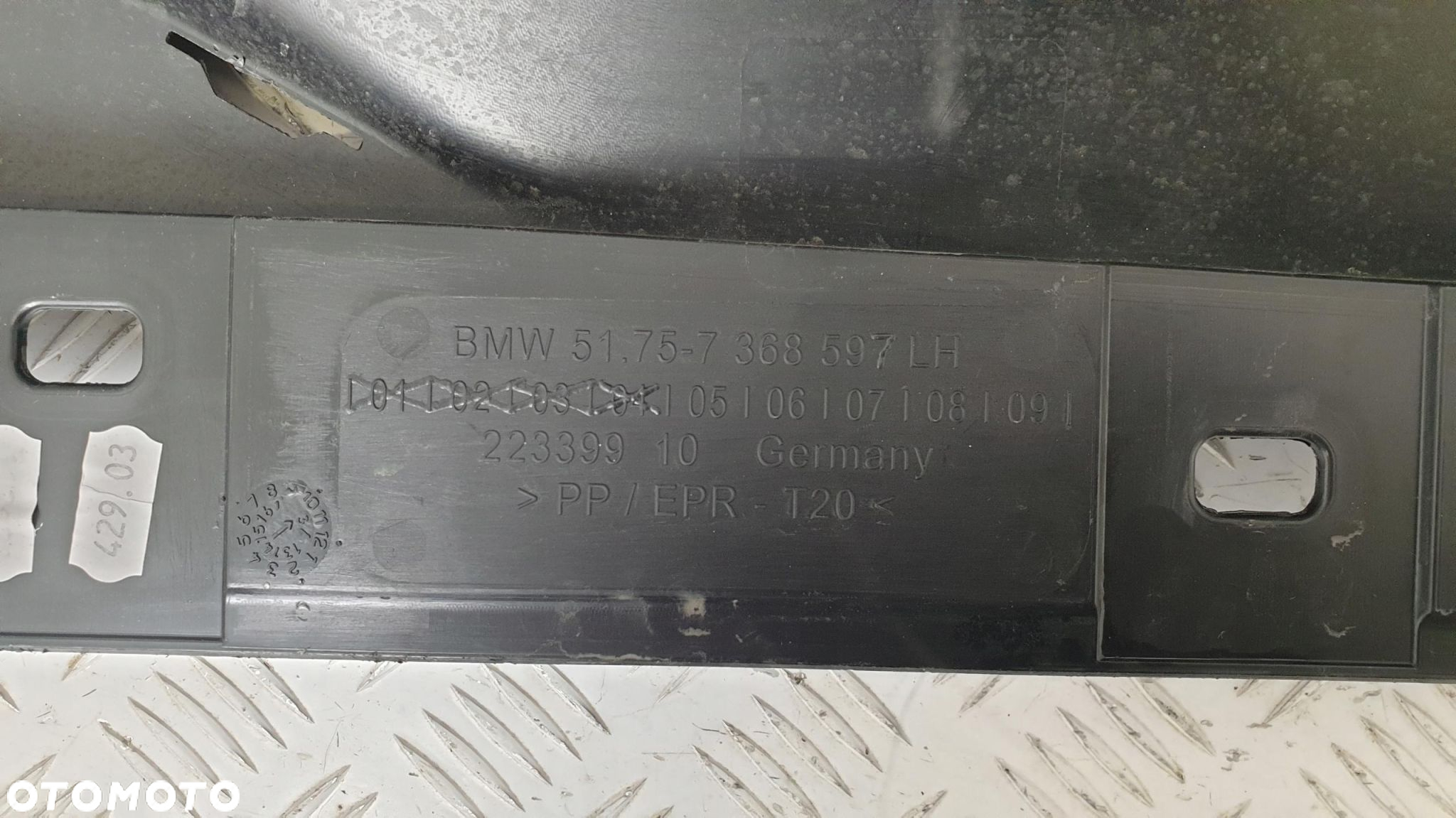 BMW i3 LISTWA PROGOWA LEWA 7368597 - 10