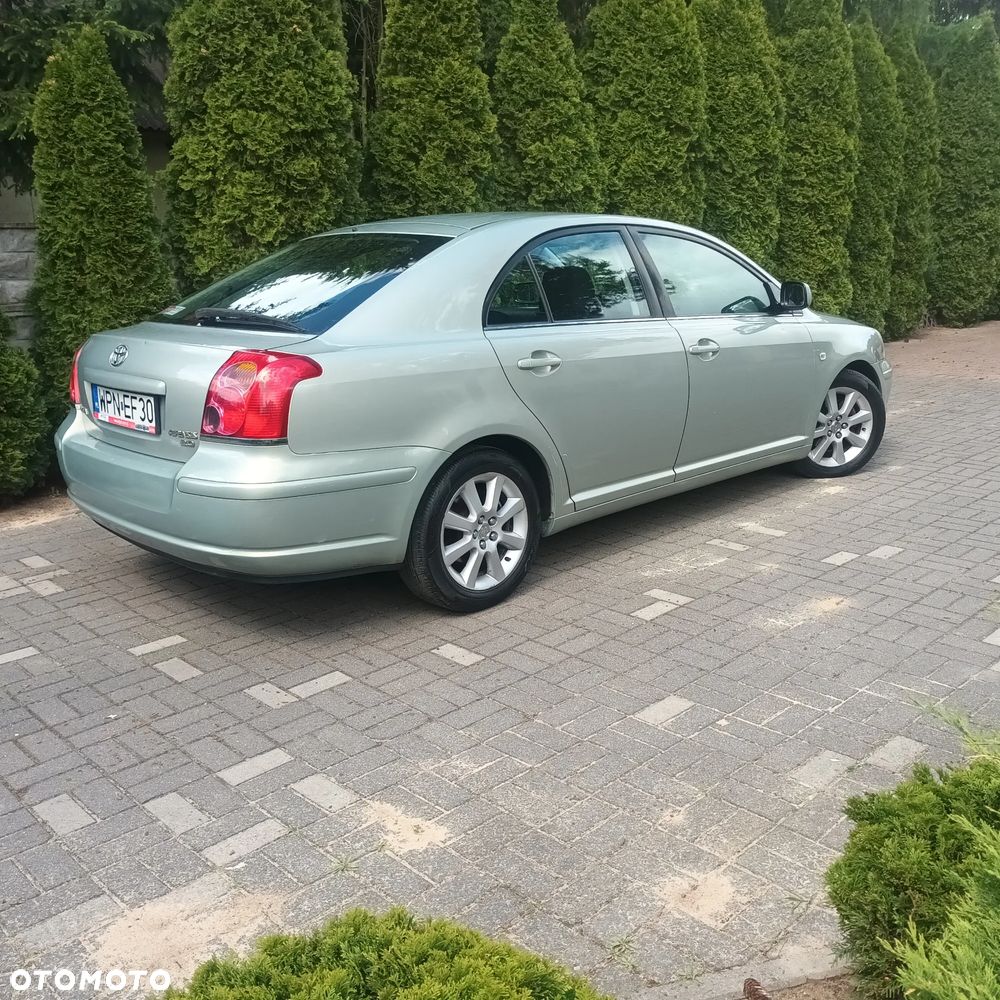 Toyota Avensis 2.0 VVT-i Sol Plus - 6