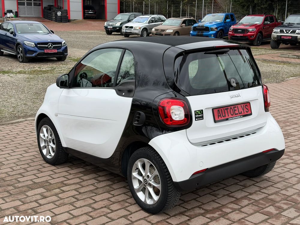 Smart Fortwo EQ - 4