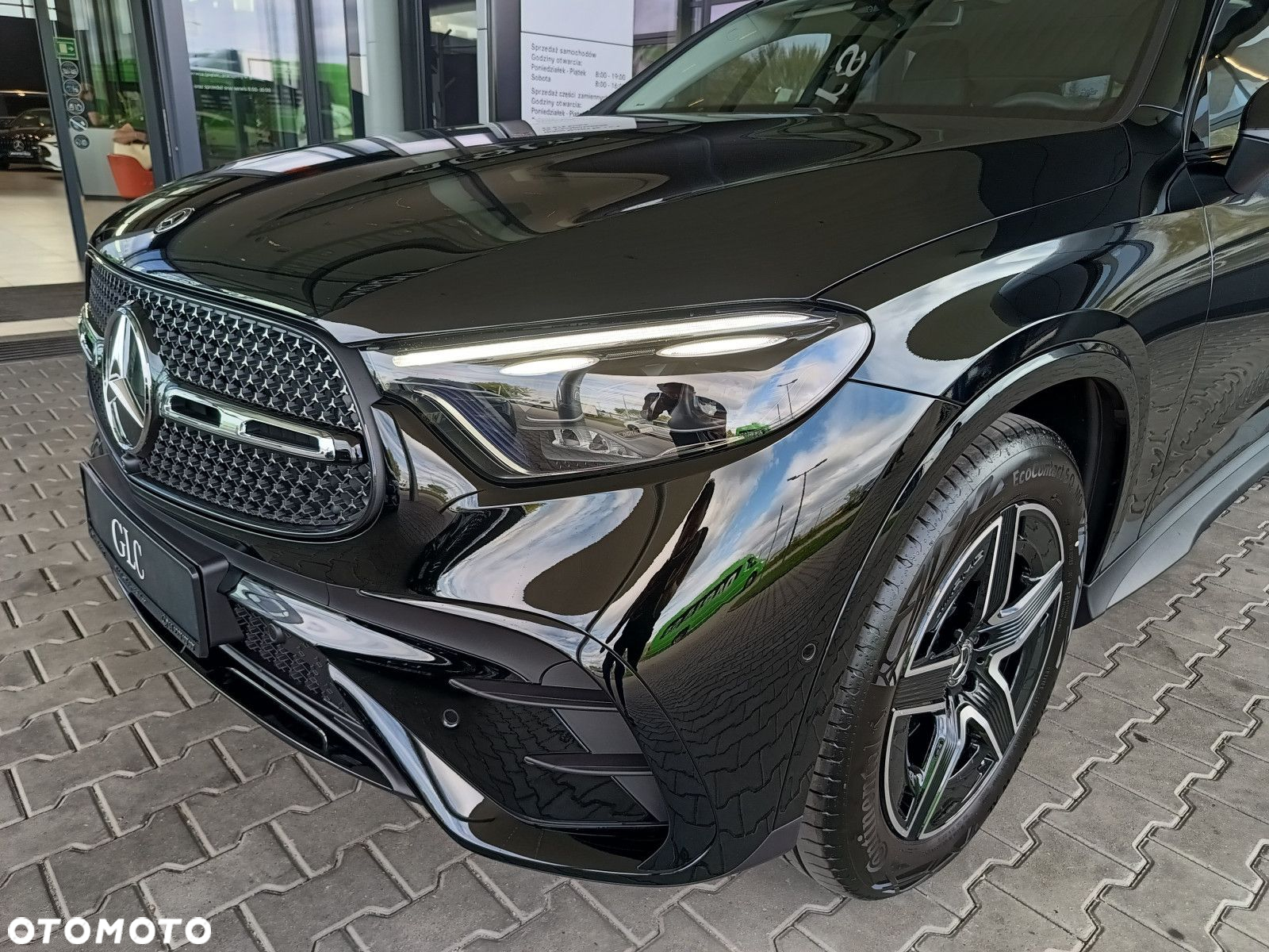 Mercedes-Benz GLC - 27