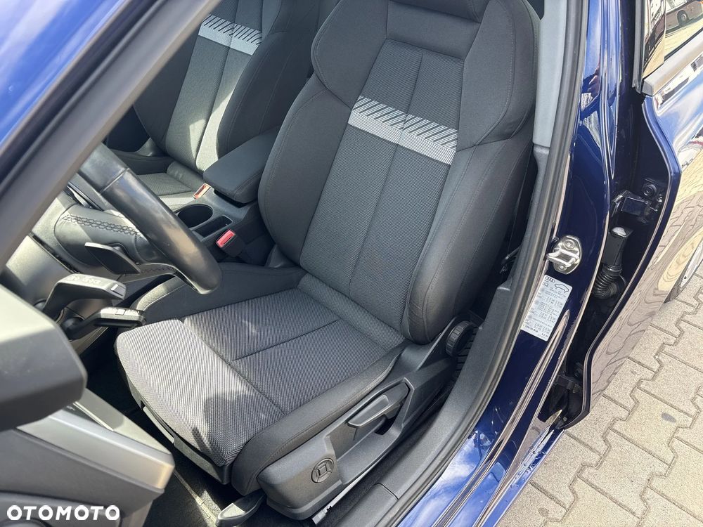 Audi A3 Sportback 35 TDI S Line S tronic - 10
