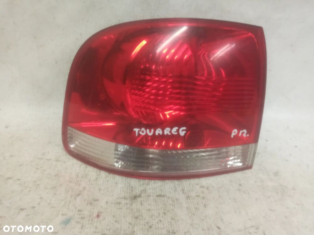 .  TYL TYLNA LAMPA LEWA VOLKSWAGEN TOUAREG - 1