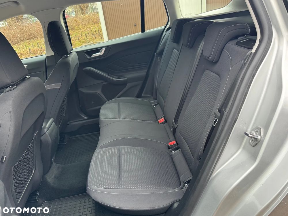 Ford Focus 1.5 TDCi SYNC Edition - 7