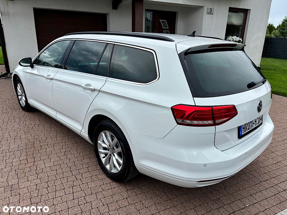 Volkswagen Passat 2.0 TDI BMT Highline - 9