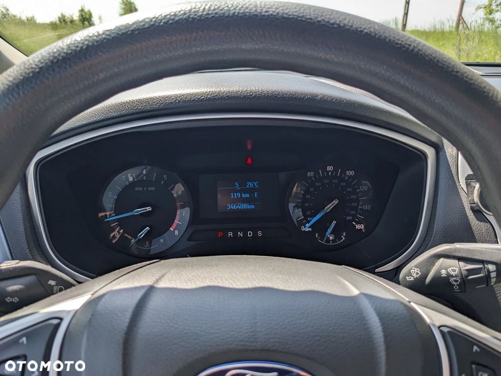 Ford Fusion - 3