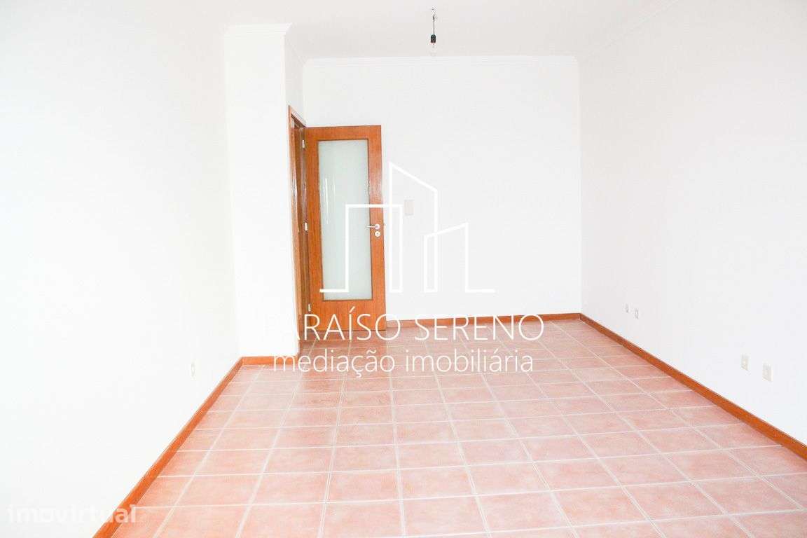 Arrendamento Apartamento T2 Lourosa - Grande imagem: 3/13