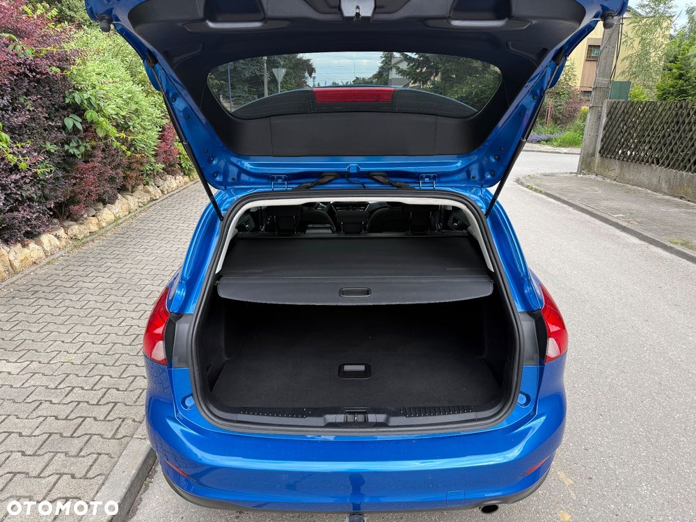 Ford Focus 1.5 EcoBlue Start-Stopp-System TITANIUM DESIGN - 13