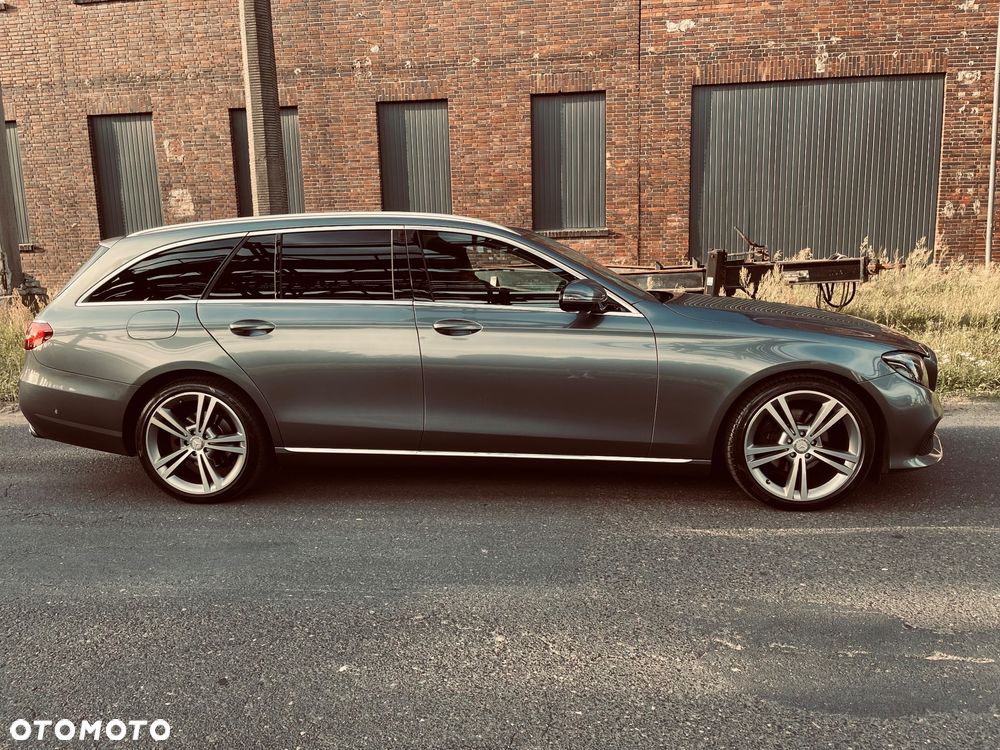 Mercedes-Benz Klasa E 220 d Business Edition 9G-TRONIC - 9
