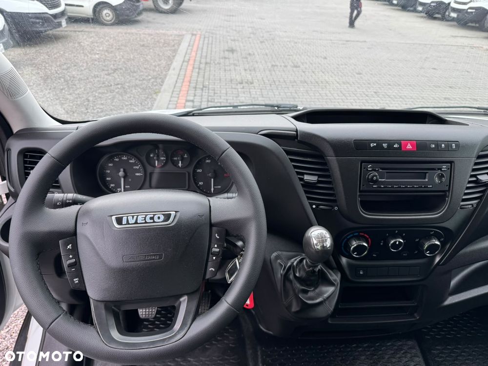 Iveco 35C14,,35C16,,35C18,,50C15,,50C17,,50C18 KIPER WYWROT 3 STR 2,3 SILNIK - 16