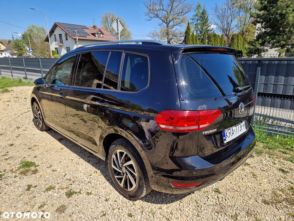 Volkswagen Touran 1.6 TDI SCR DSG Join - 5