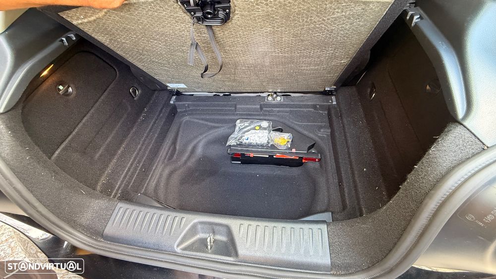 Mercedes-Benz A 180 d Urban - 26