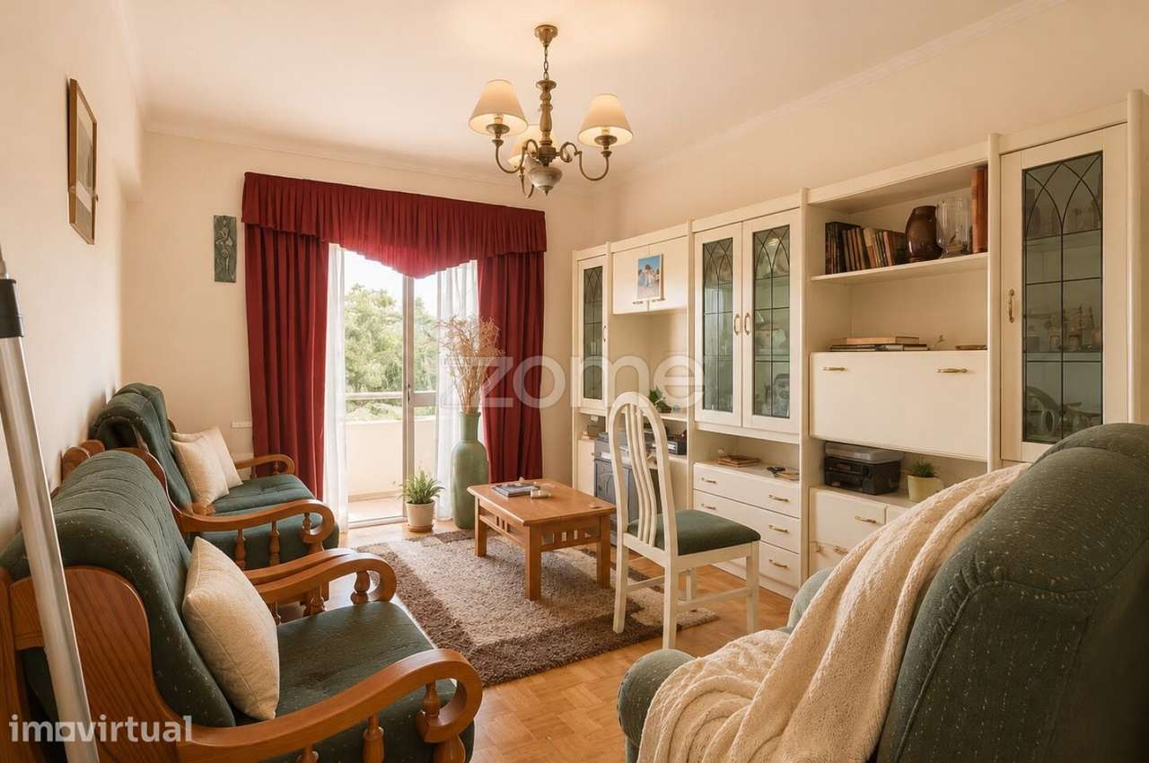 Apartamento T2, 2º Andar, no centro de Albufeira - Grande imagem: 4/15