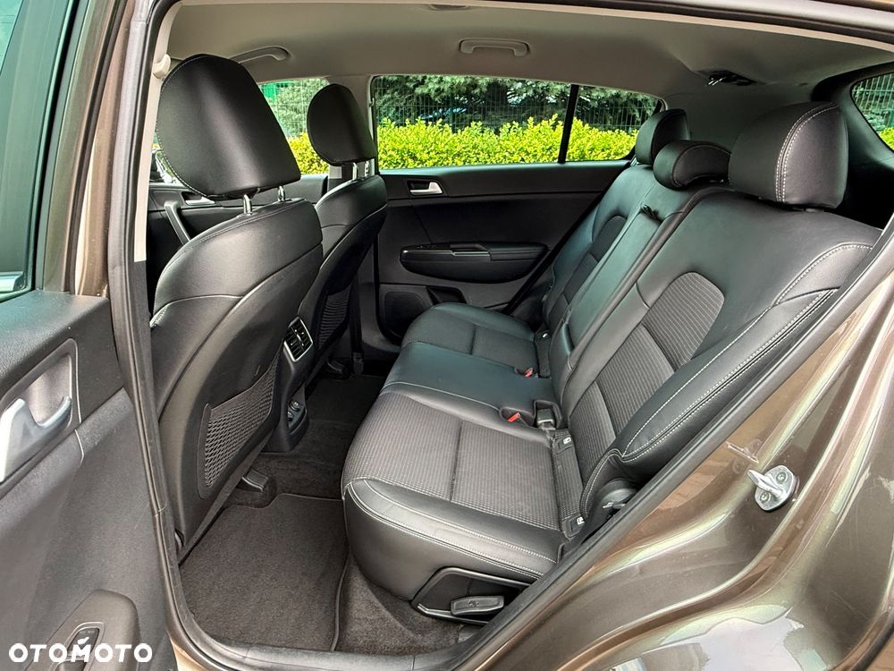 Kia Sportage 1.6 GDI Business Line 2WD - 31