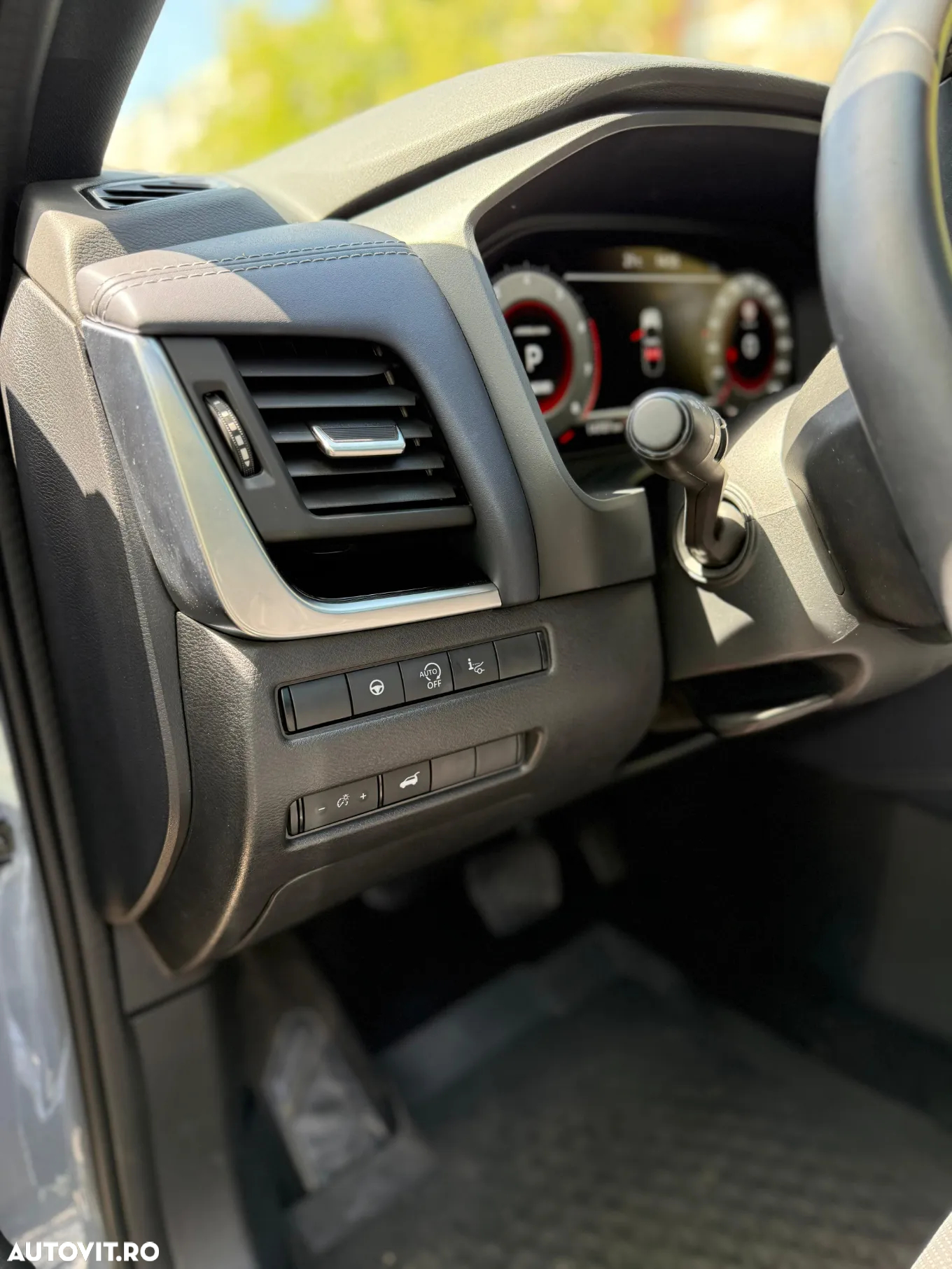 Nissan Qashqai 1.3 l Mild-Hybrid X-Tronic 4WD Tekna Plus - 10