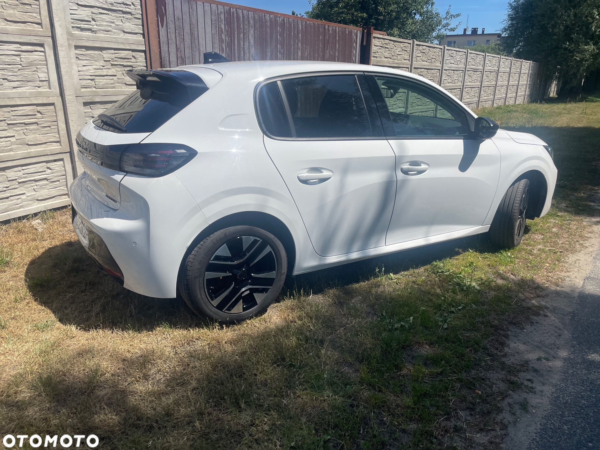 Peugeot 208 PureTech 100 EAT8 Active Pack - 6