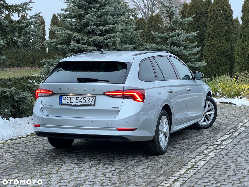 Skoda Octavia 1.5 TSI e-TEC DSG Style - 9