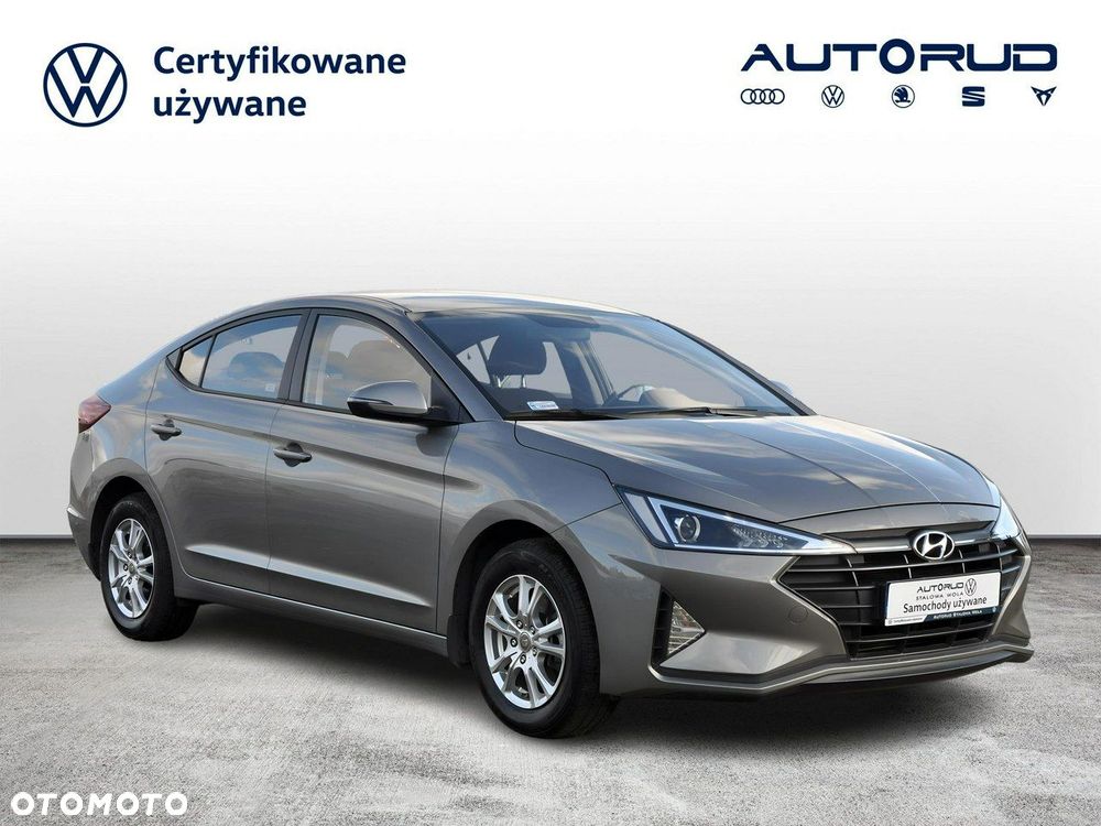 Hyundai Elantra - 7