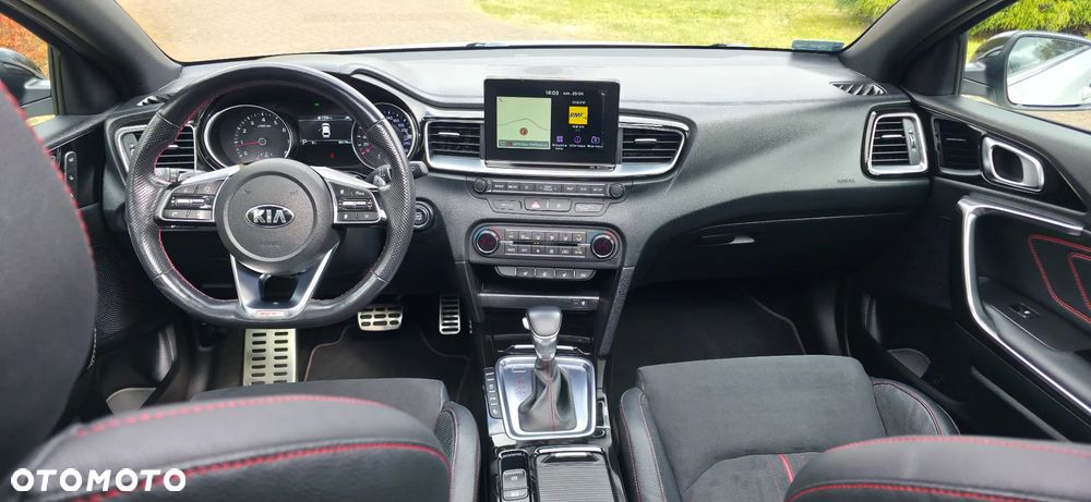 Kia ProCeed - 17