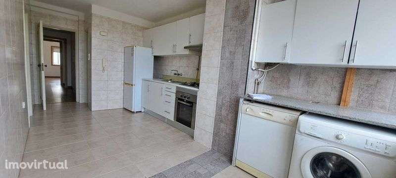 Apto T2 em Esgueira - Grande imagem: 2/9