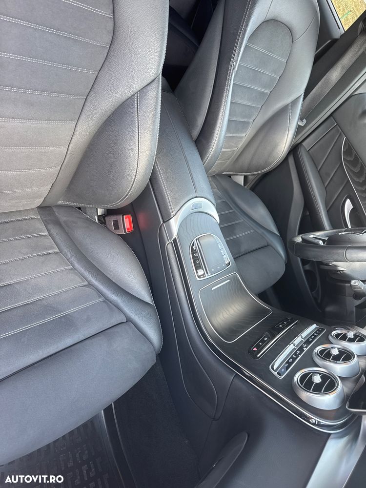 Mercedes-Benz GLC 300 de 4Matic 9G-TRONIC - 15