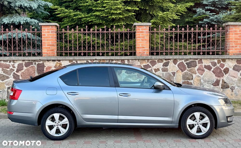 Skoda Octavia 1.8 TSI Green tec DSG Elegance - 10