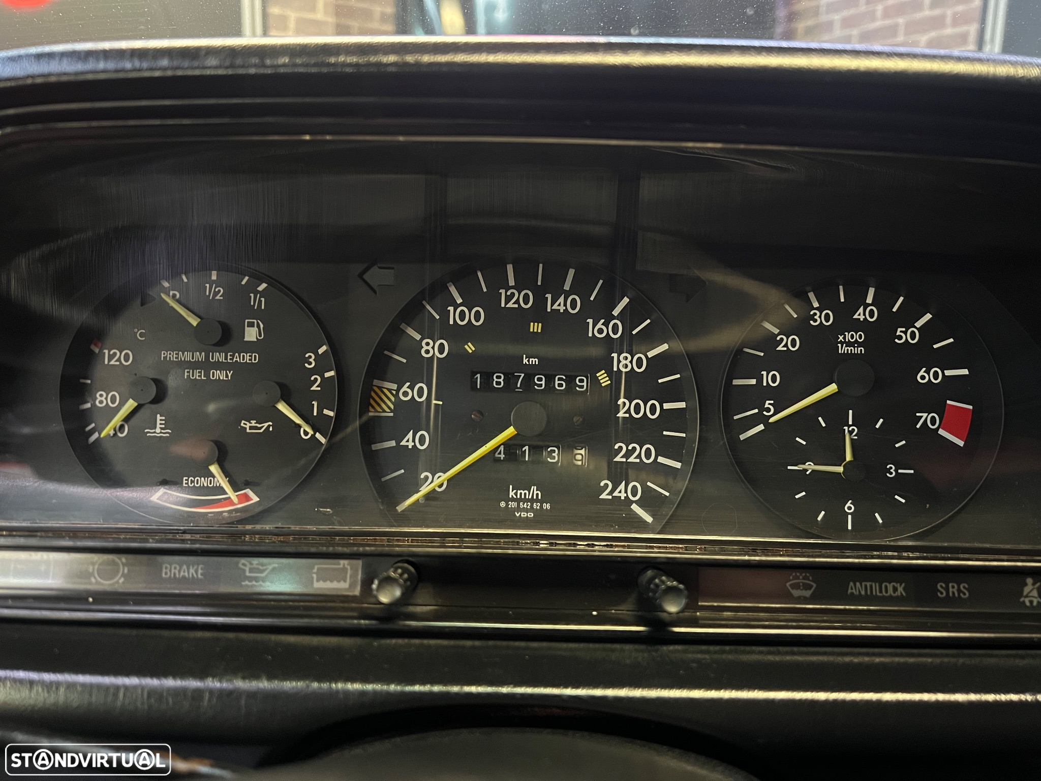 Mercedes-Benz 190 E 2.3 - 25