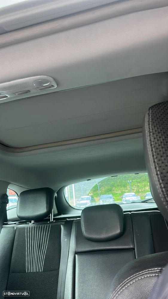 Renault Mégane Sport Tourer 1.5 dCi Dynamique S CO2 Champion - 24