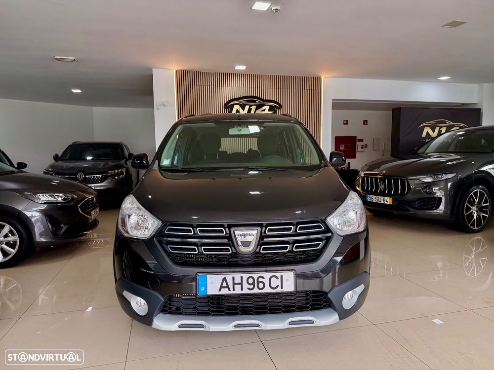 Dacia Lodgy 1.3 TCe Stepway 7L - 10