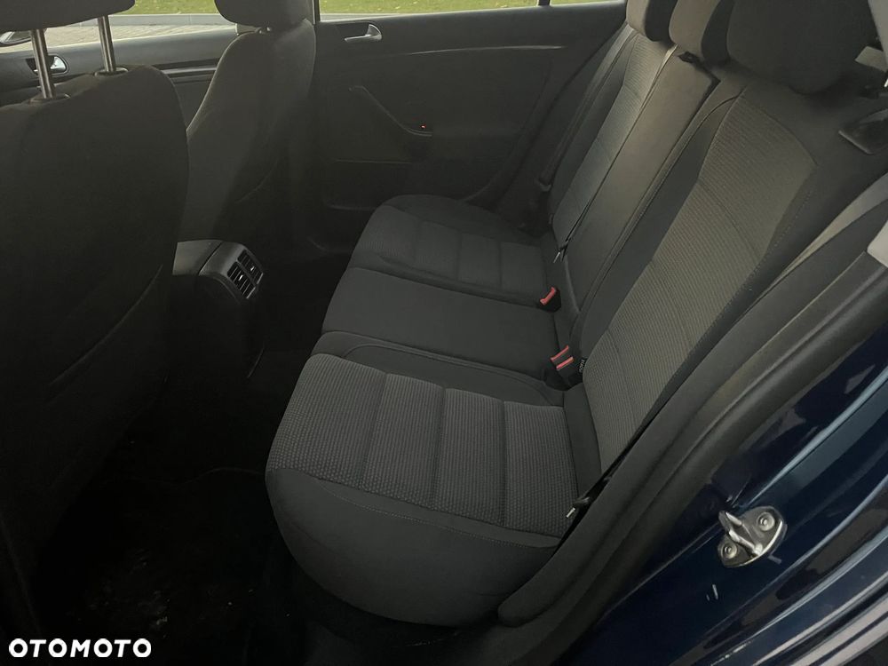 Volkswagen Golf 1.2 TSI BlueMotion Technology Comfortline - 25