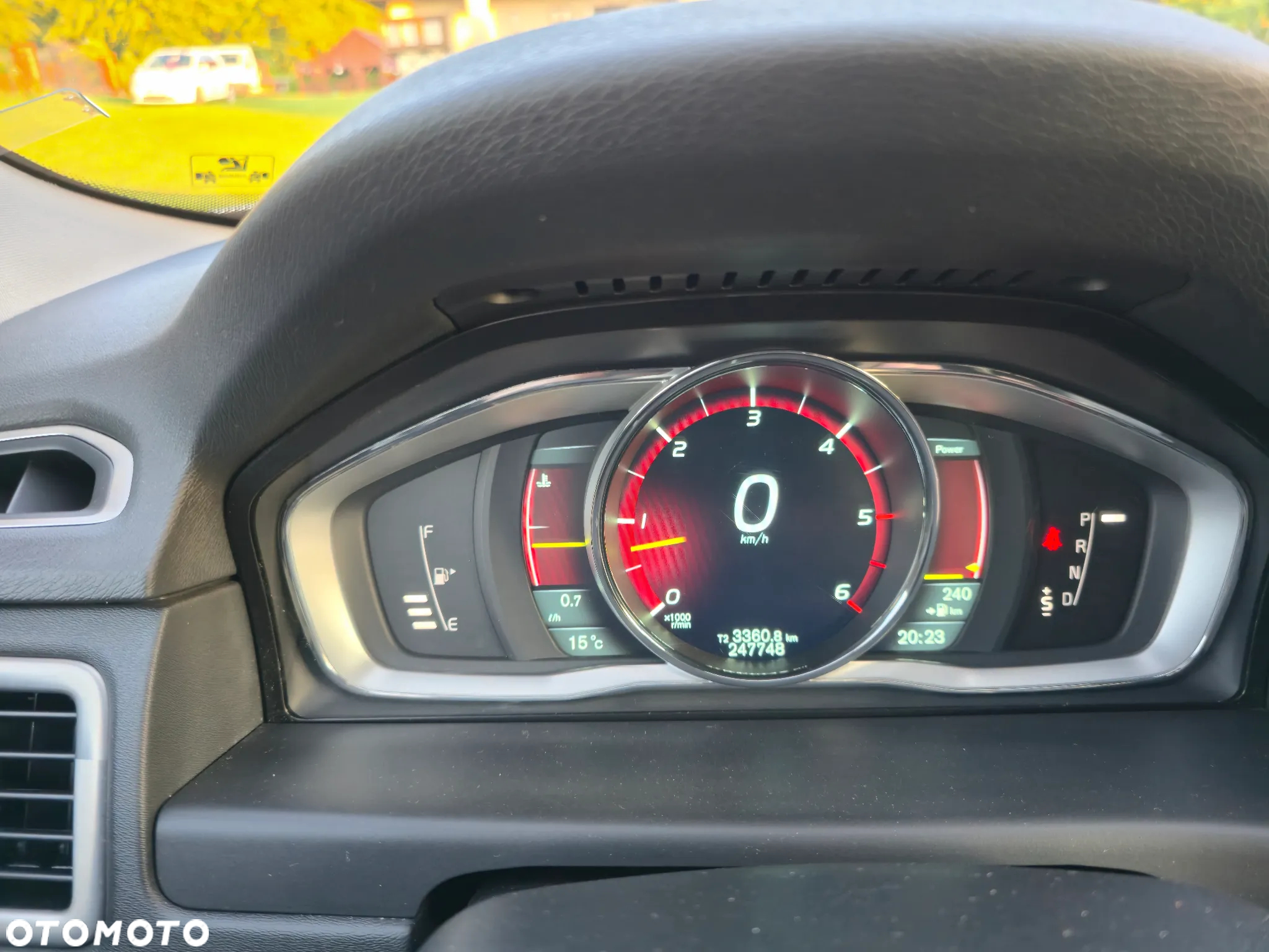 Volvo XC 70 D5 AWD Dynamic Momentum - 30