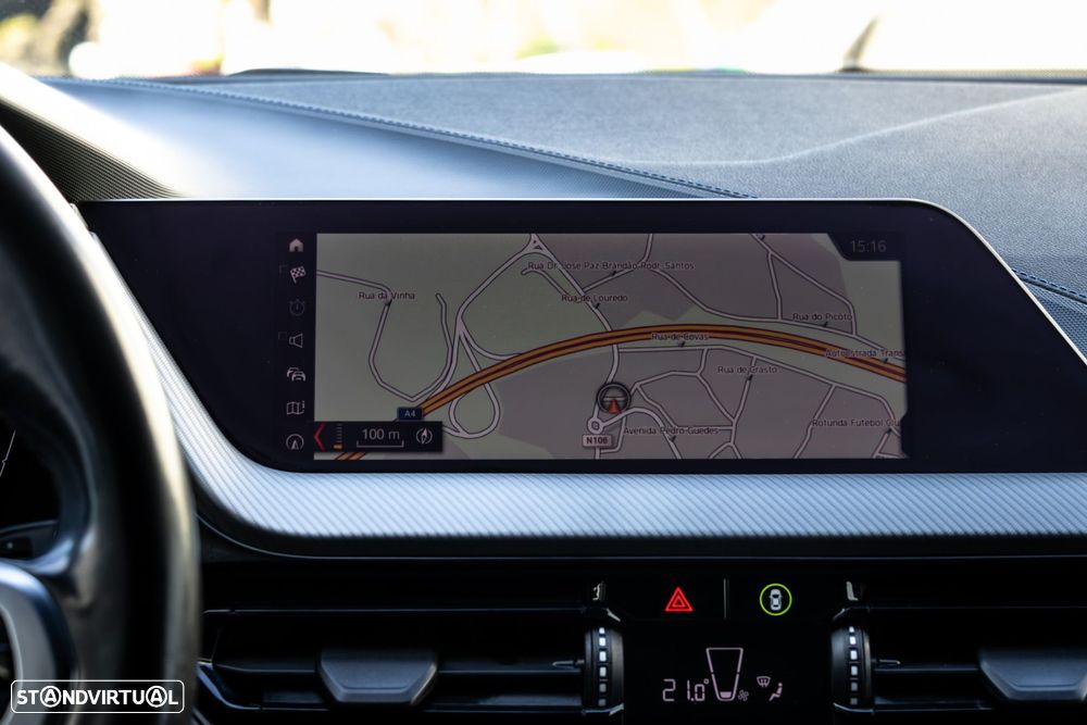 BMW 116 d Pack Desportivo M Auto - 35