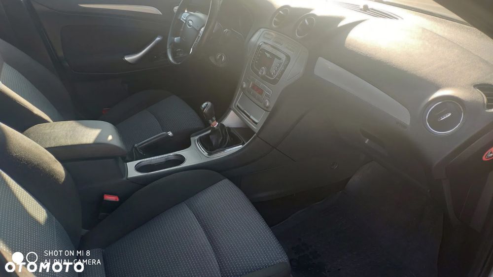 Ford Mondeo 1.8 TDCi Titanium - 5
