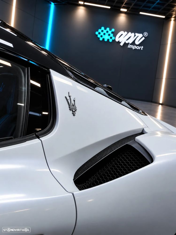 Maserati MC20 - 14