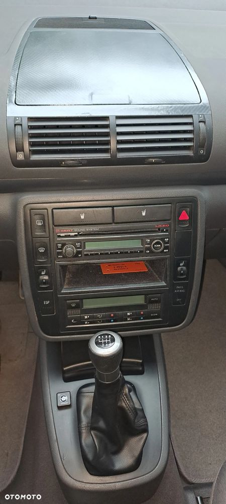 Seat Alhambra 2.0 Reference - 17