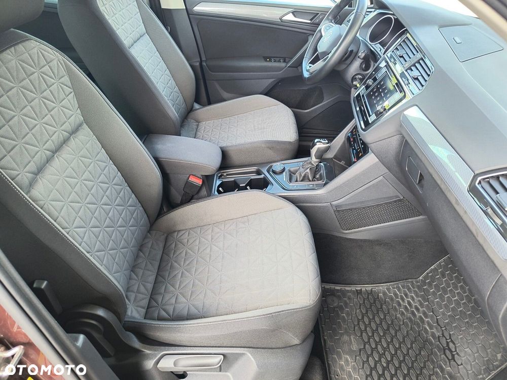 Volkswagen Tiguan 2.0 TSI 4Mot Life DSG - 22