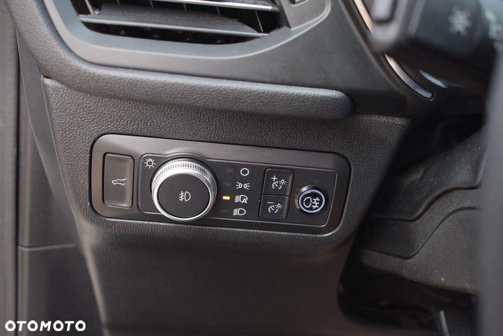 Ford Escape 2.0 EcoBoost AWD Titanium - 17