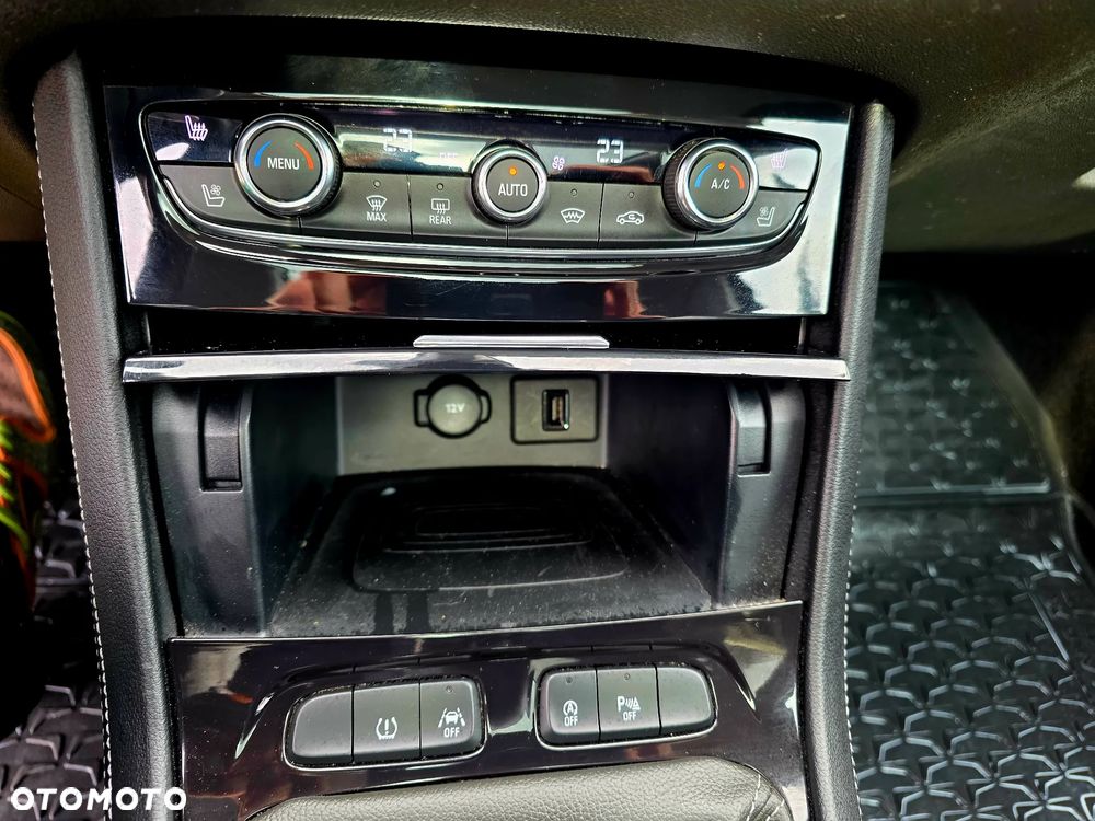 Opel Grandland X 1.2 Start/Stop Ultimate - 17