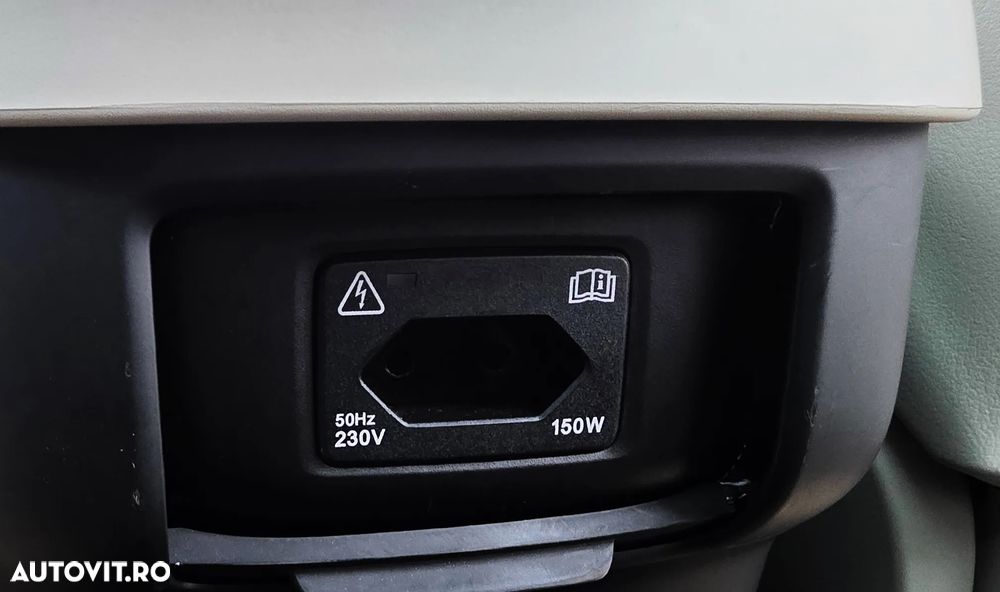 Volvo V90 V90CC D5 AWD - 22