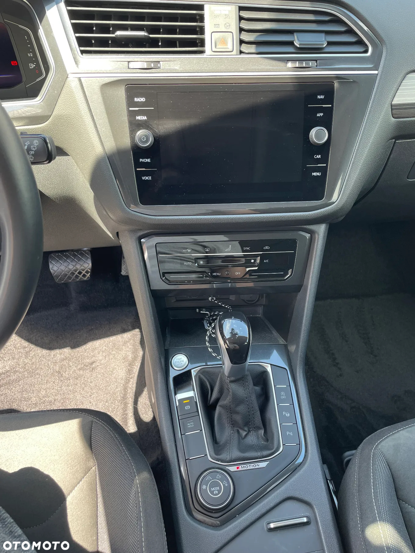 Volkswagen Tiguan Allspace 2.0 TSI 4Mot Elegance DSG - 20