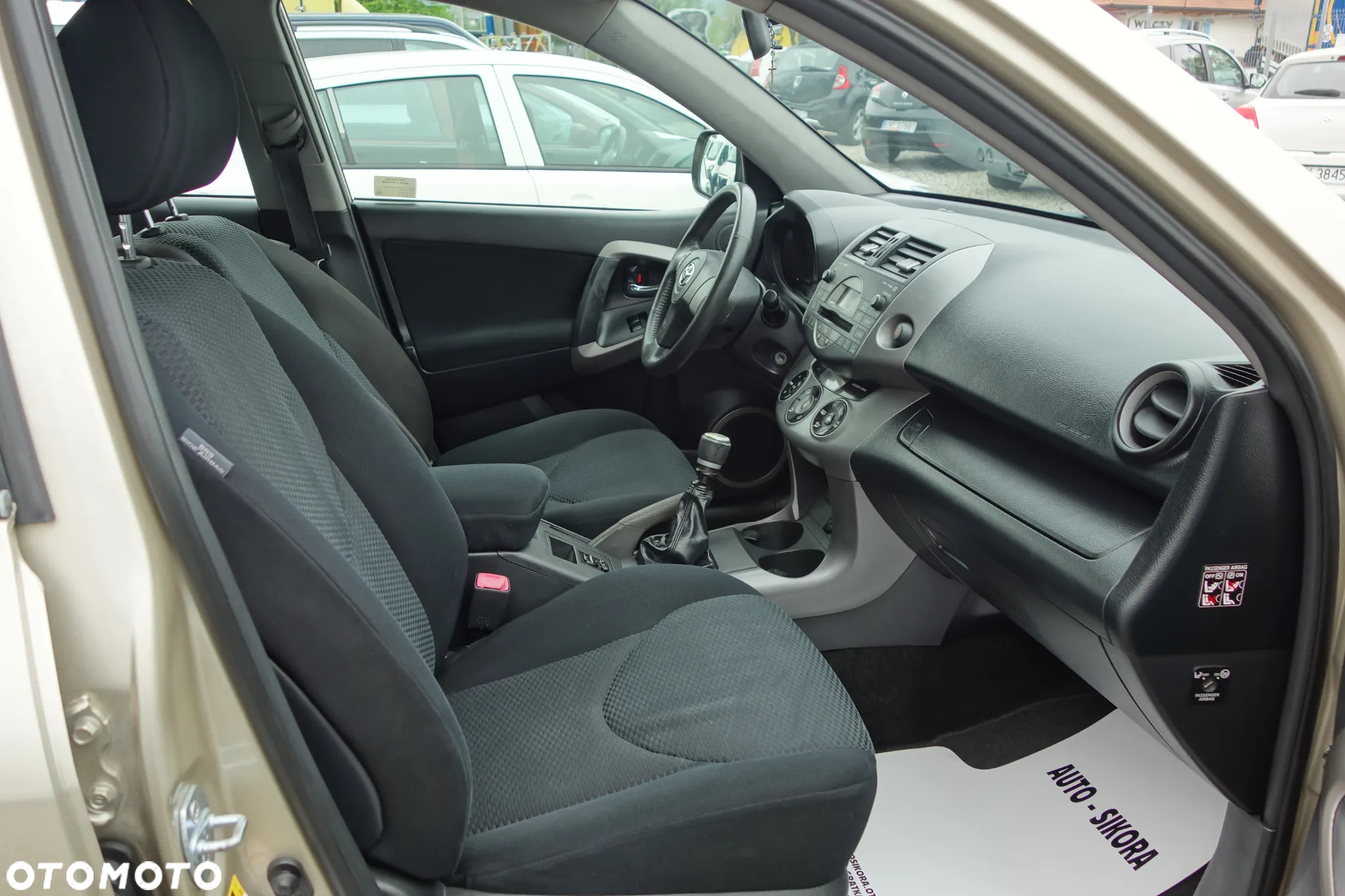 Toyota RAV4 2.2 D-4D Luna - 17