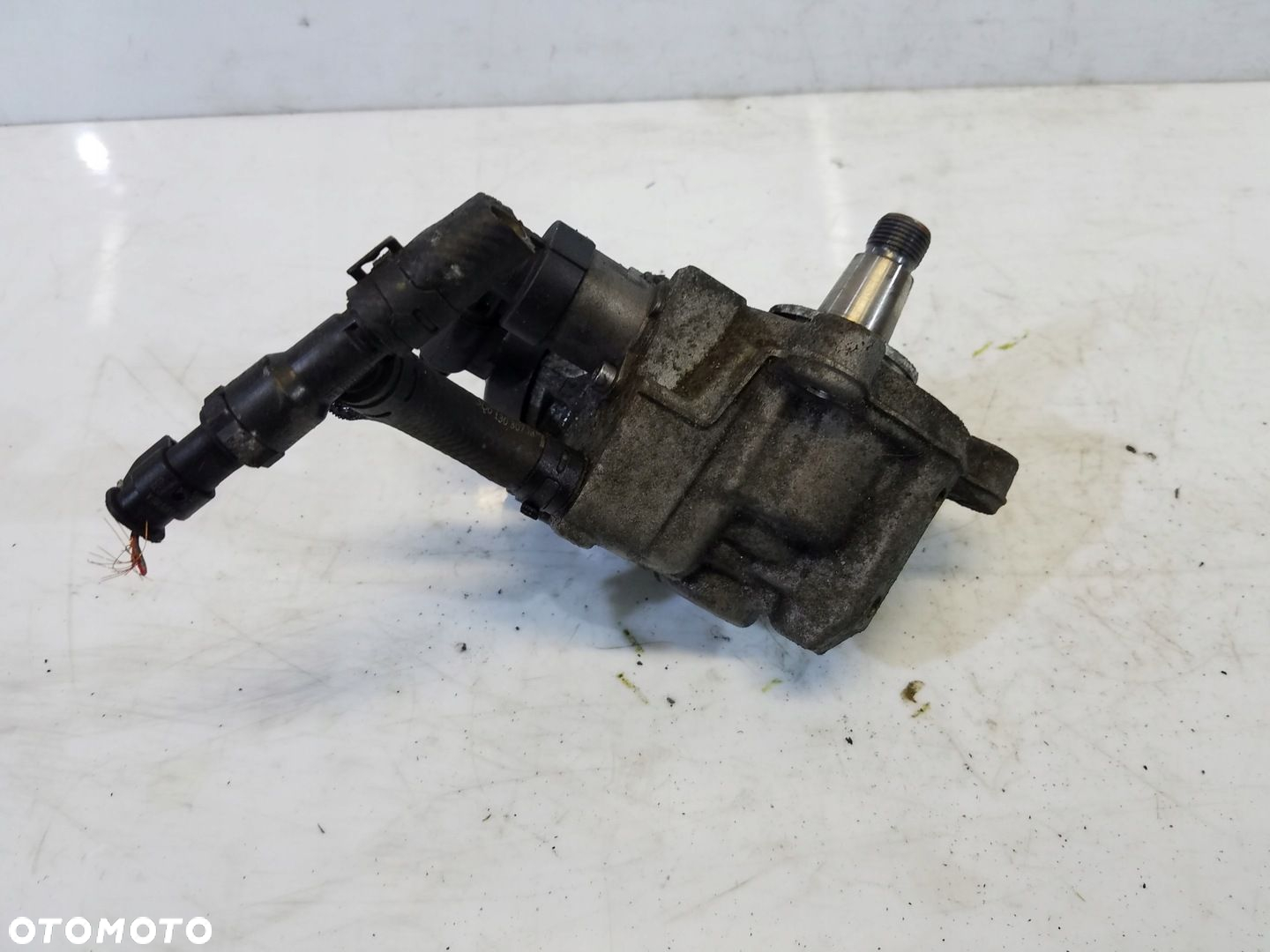 POMPA WTRYSKOWA VW PASSAT B8 1.6 TDI 0445010538 04L130755E - 2