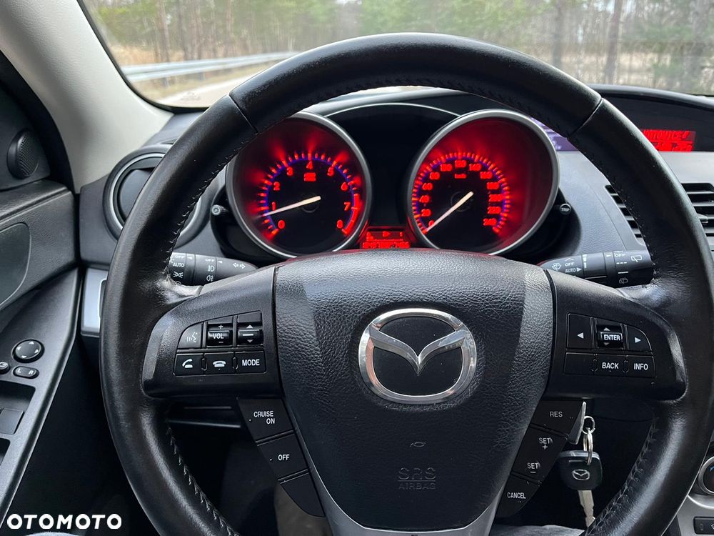 Mazda 3 1.6 MZR Active Plus - 12