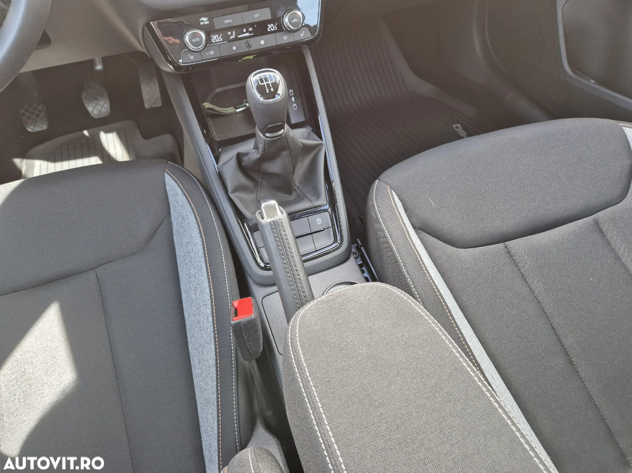 Skoda Kamiq 1.0 TSI Selection - 19