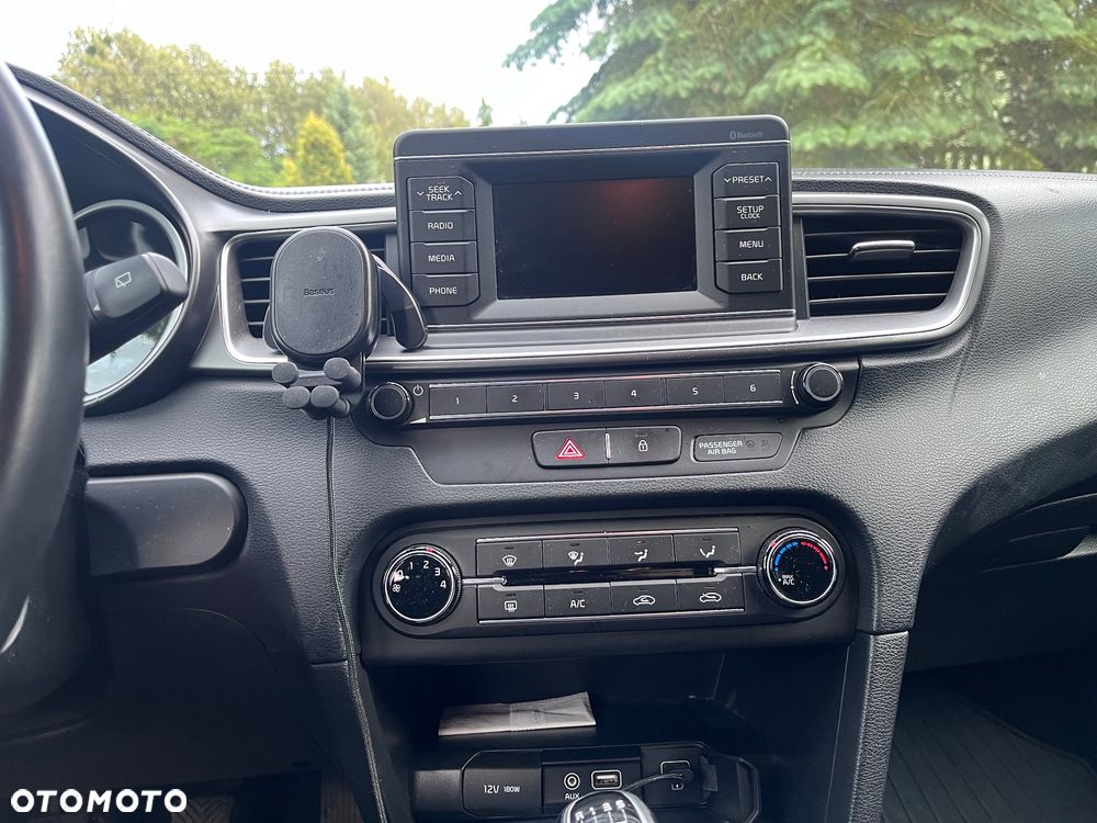 Kia Ceed 1.4 M - 17