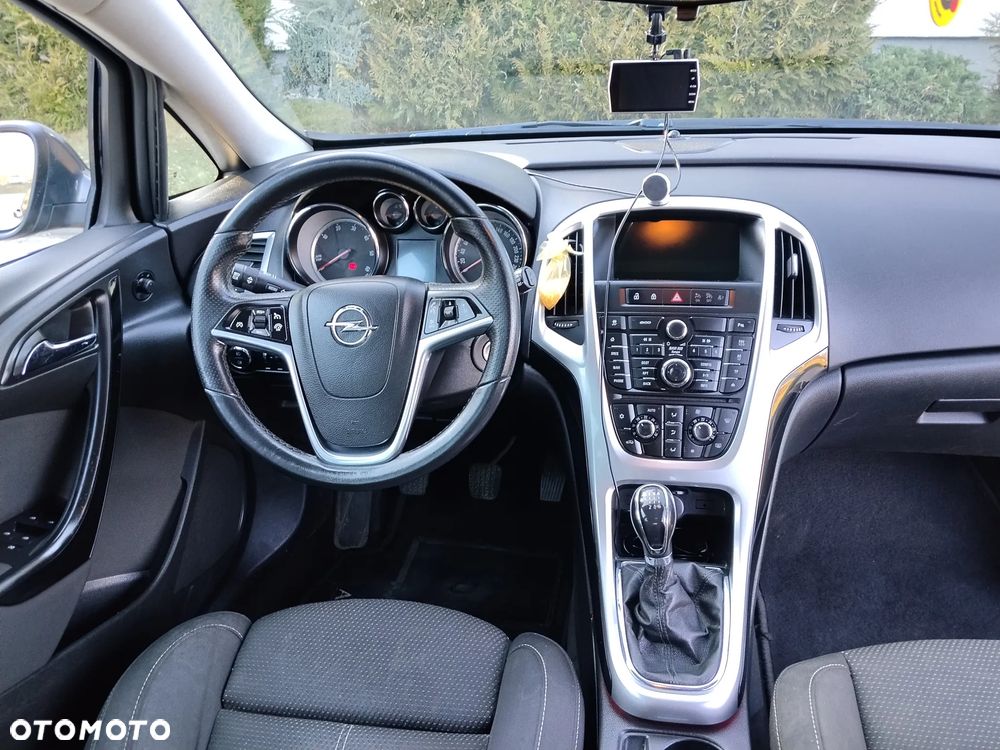 Opel Astra 1.6 CDTI Cosmo - 13
