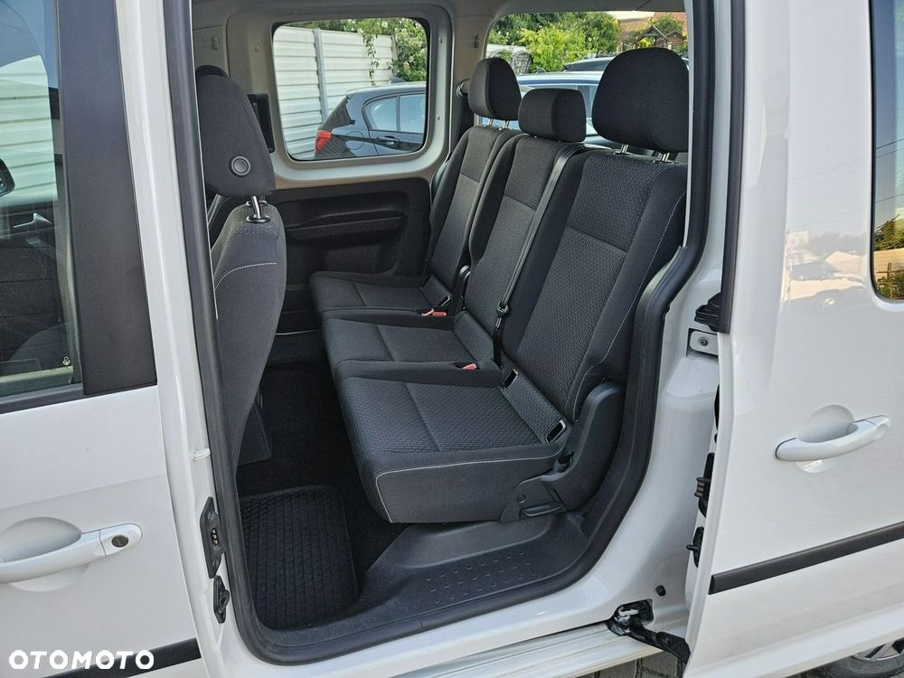 Volkswagen Caddy - 27