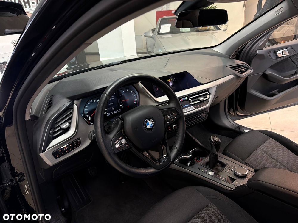BMW Seria 1 116i Luxury Line - 23