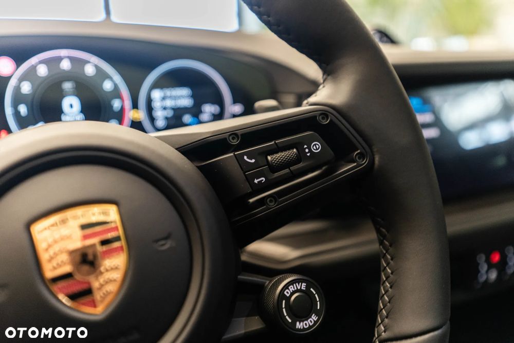 Porsche Cayenne Black Edition - 19