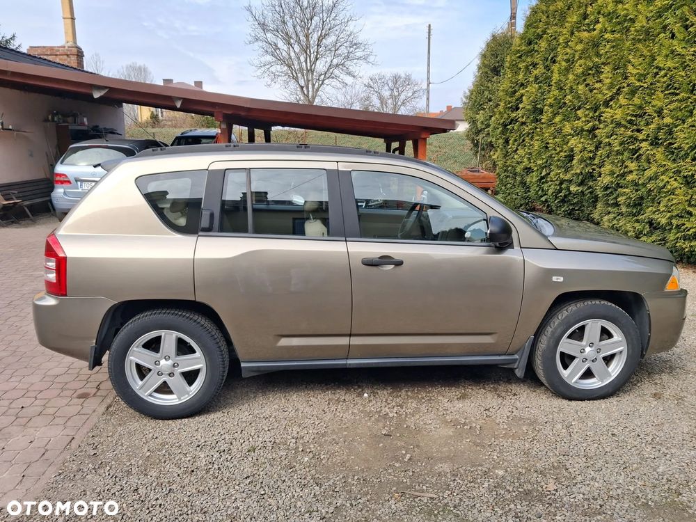 Jeep Compass 2.4I 4x4 Sport - 8