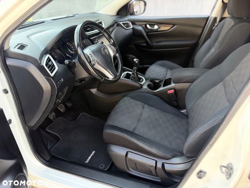 Nissan Qashqai 1.6 DIG-T Tekna - 18
